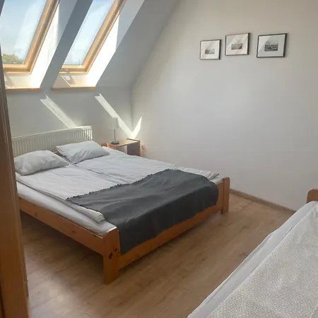 Z Ogrodem Privatunterkunft *