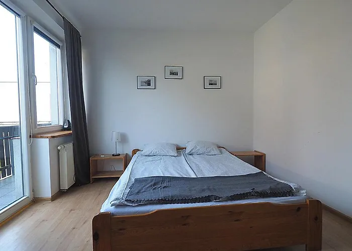 Z Ogrodem منزل للإقامة