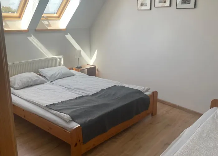 Z Ogrodem Δωμάτια σε οικογενειακή κατοικία *